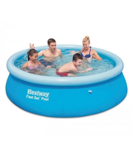 Piscine autoportante Bestway diamètre 2.44m avec hauteur 0.66m